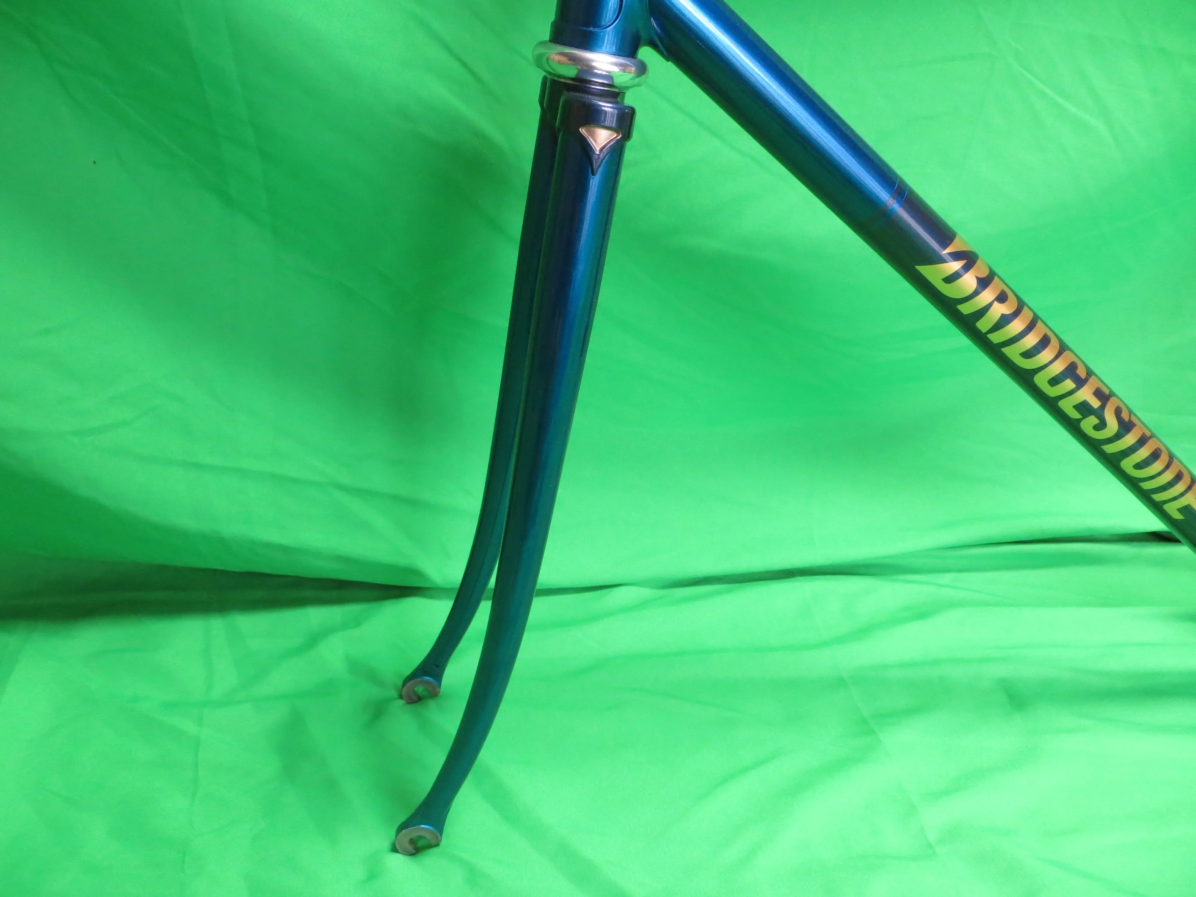 Bridgestone Dedacciai Zero Uno  // Deep Blue Metallic // 52cm