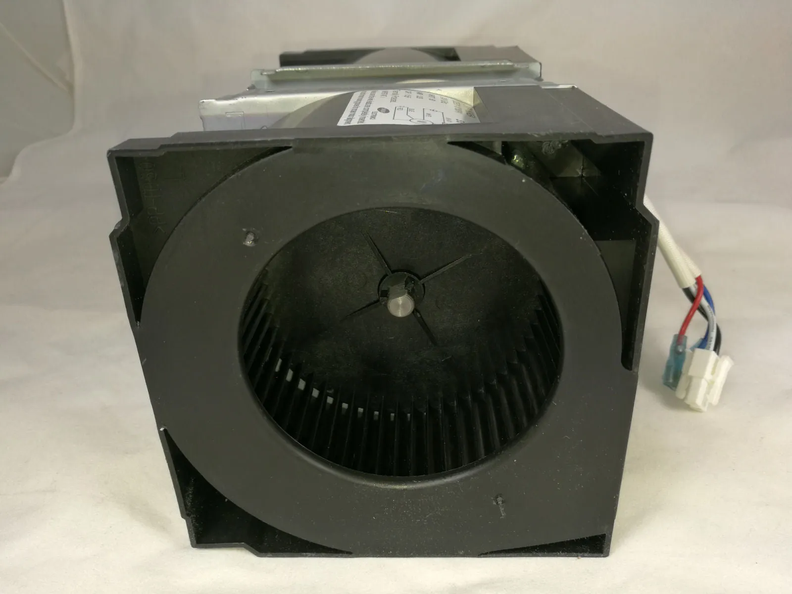 Buffalo GK640, Buffalo GK641 cooling fan assembly - DE31-10180A