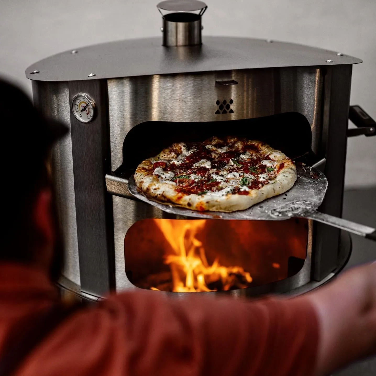 Live-Fire Pizza Oven Bundle