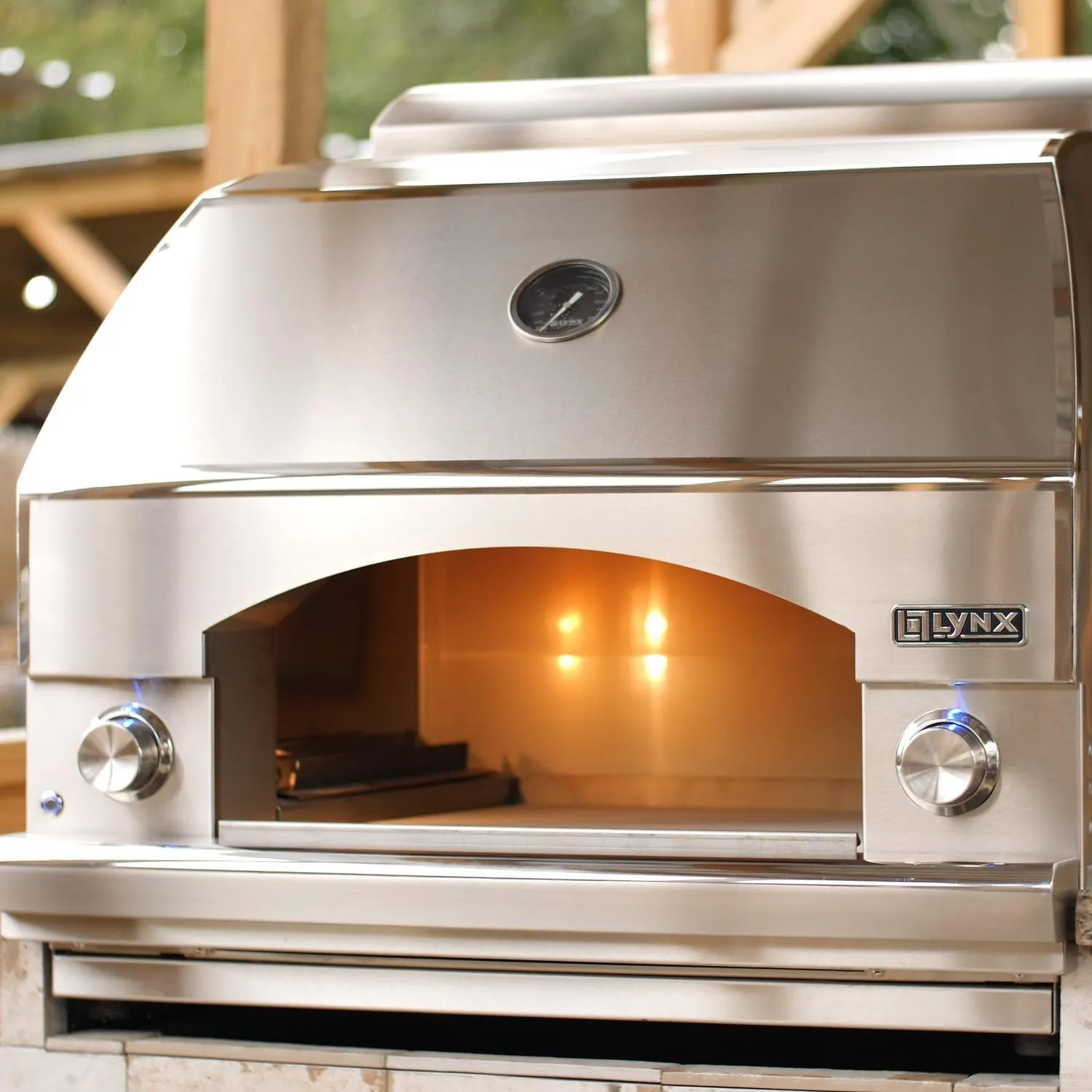 Lynx Professional Napoli 30-Inch Built-In / Counter Top Propane Outdoor Pizza Oven - LPZA-LP