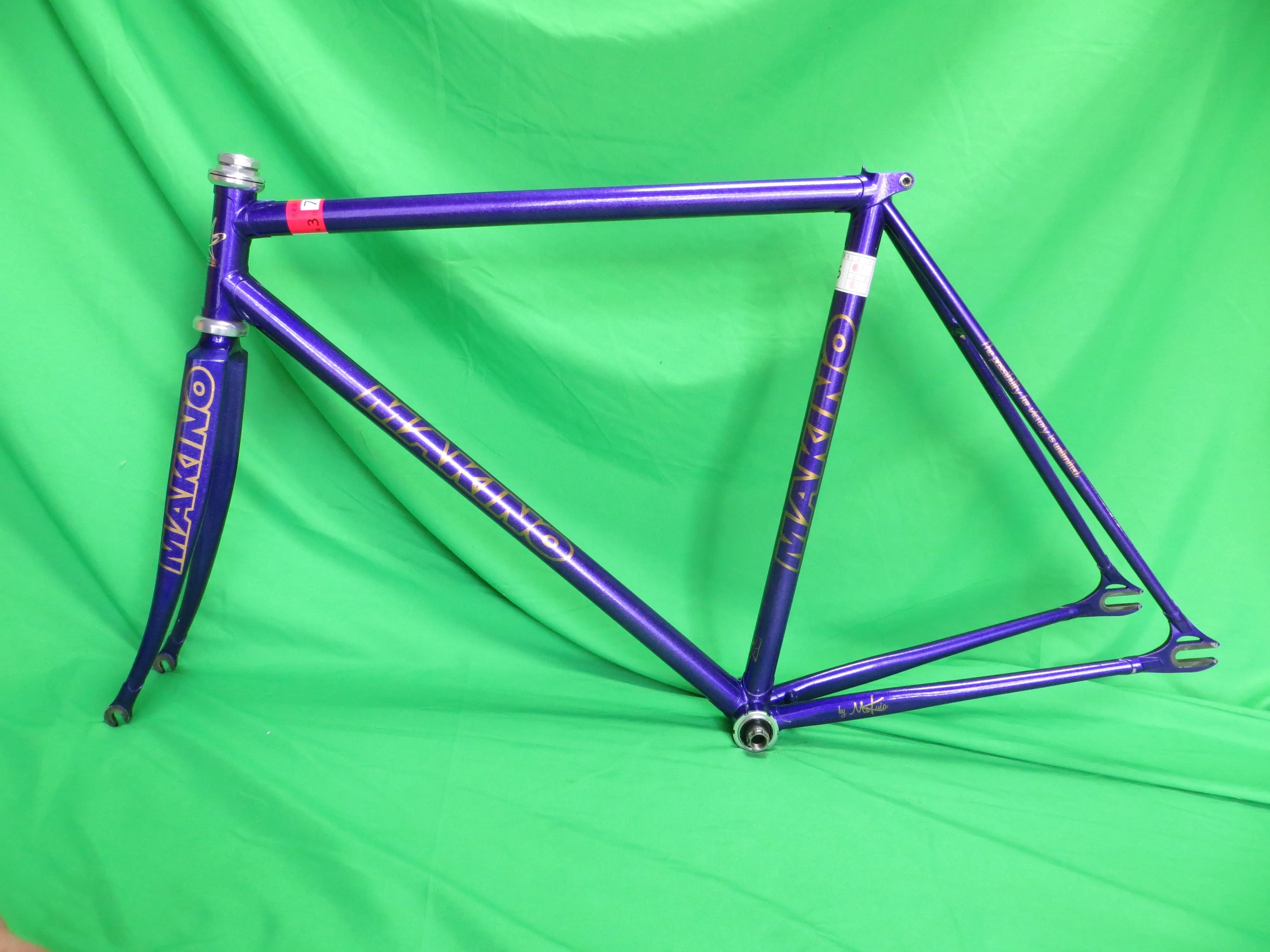 Makino  // Deep Purple Metallic // 52cm