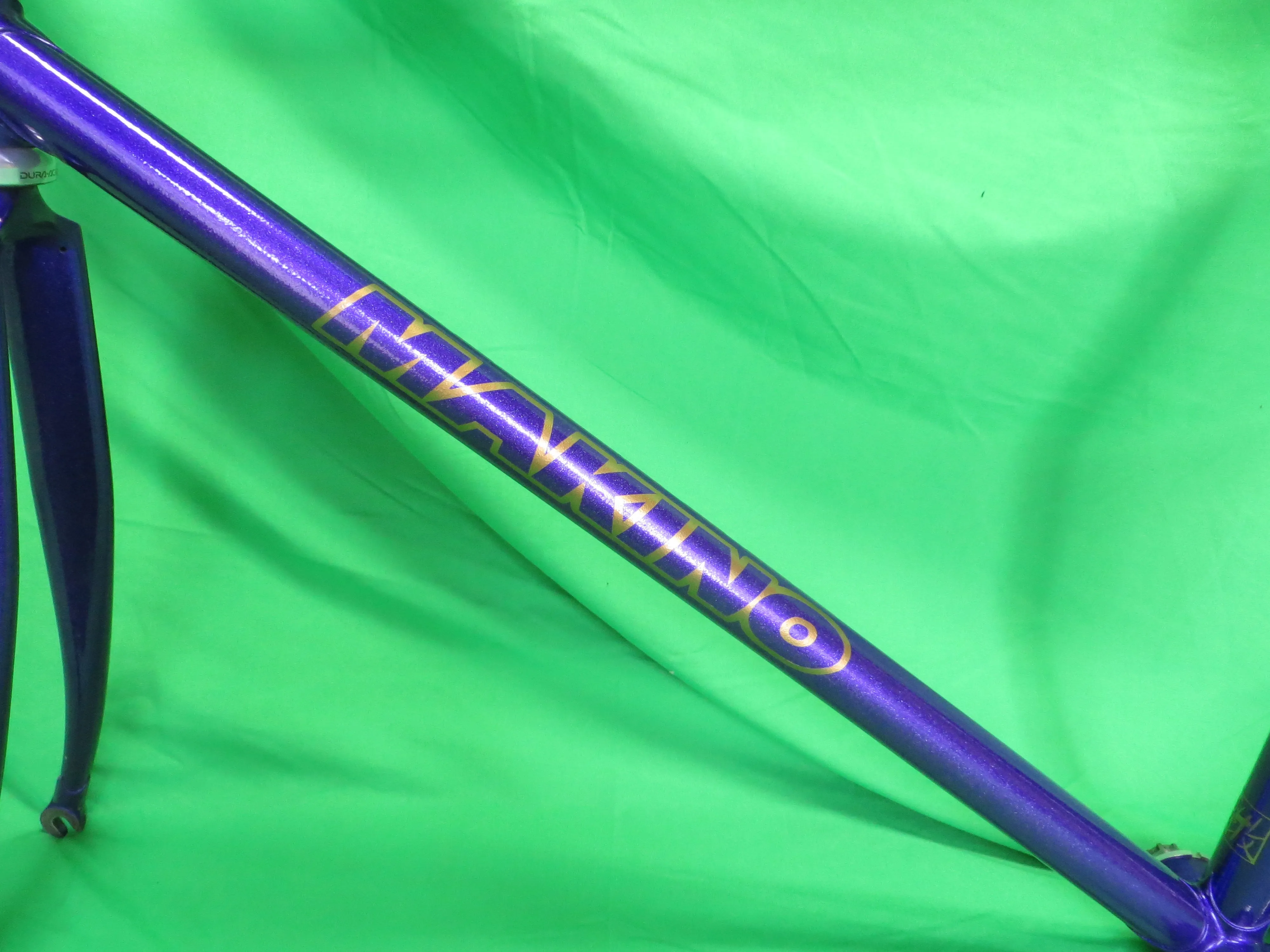 Makino  // Deep Purple Metallic // 52cm