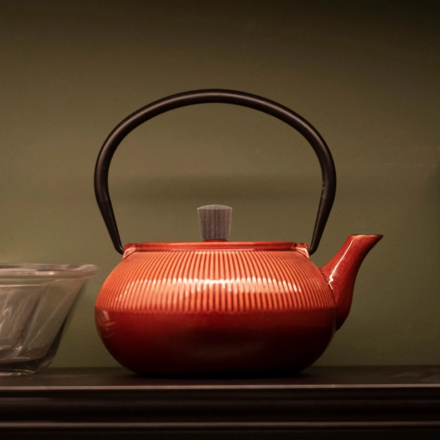 Minimal Enamelled Cast Iron Teapot